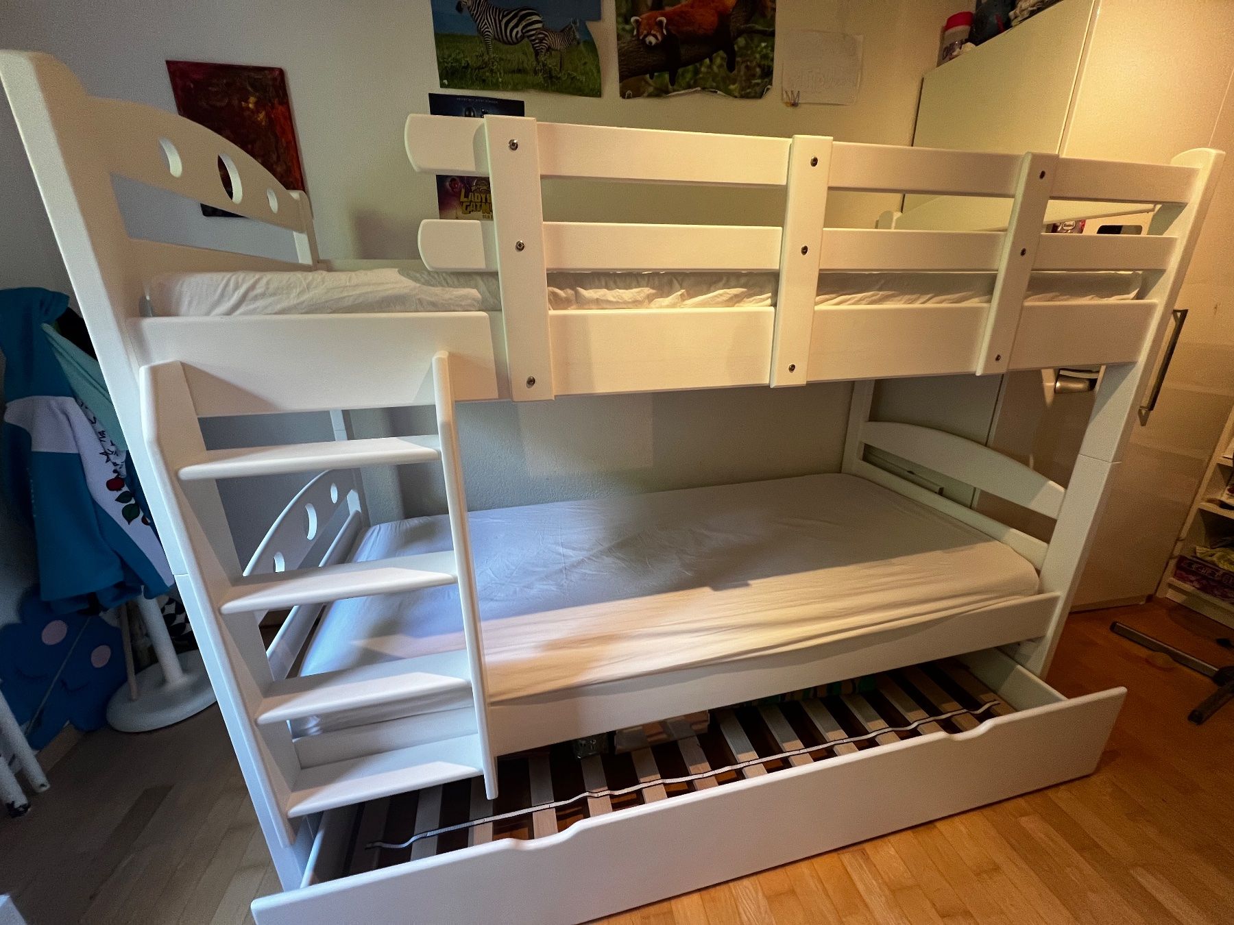 Lits: Stockbett mit Schublade – D'occasion à Zürich par AGATT
