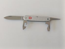 Superbe Victorinox rare vintage 84, couteau de l'armée!