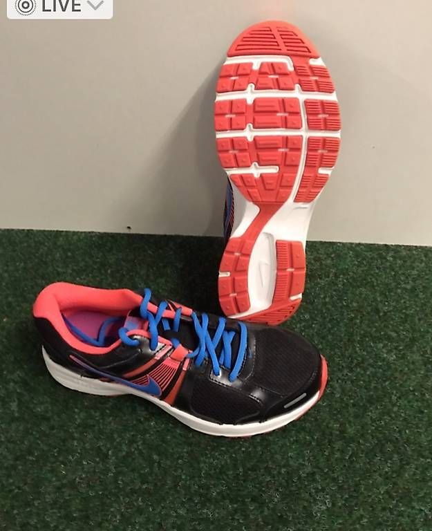 Scarpe da uomo: Neue NIKE Turnschuhe – Usato da Kerns venduto da inspo 1