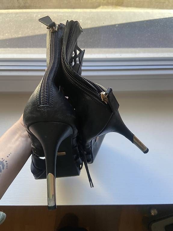 Buffalo Scarpe da donna: Buffalo Leder Schnürsandalen Grösse 41 – Usato da Basel venduto da lafleur2663 1