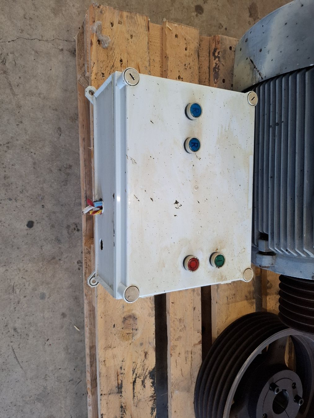 Motoren: Elektromotor 22KW – Gebraucht aus Neukirch (Egnach) von Mart6 3
