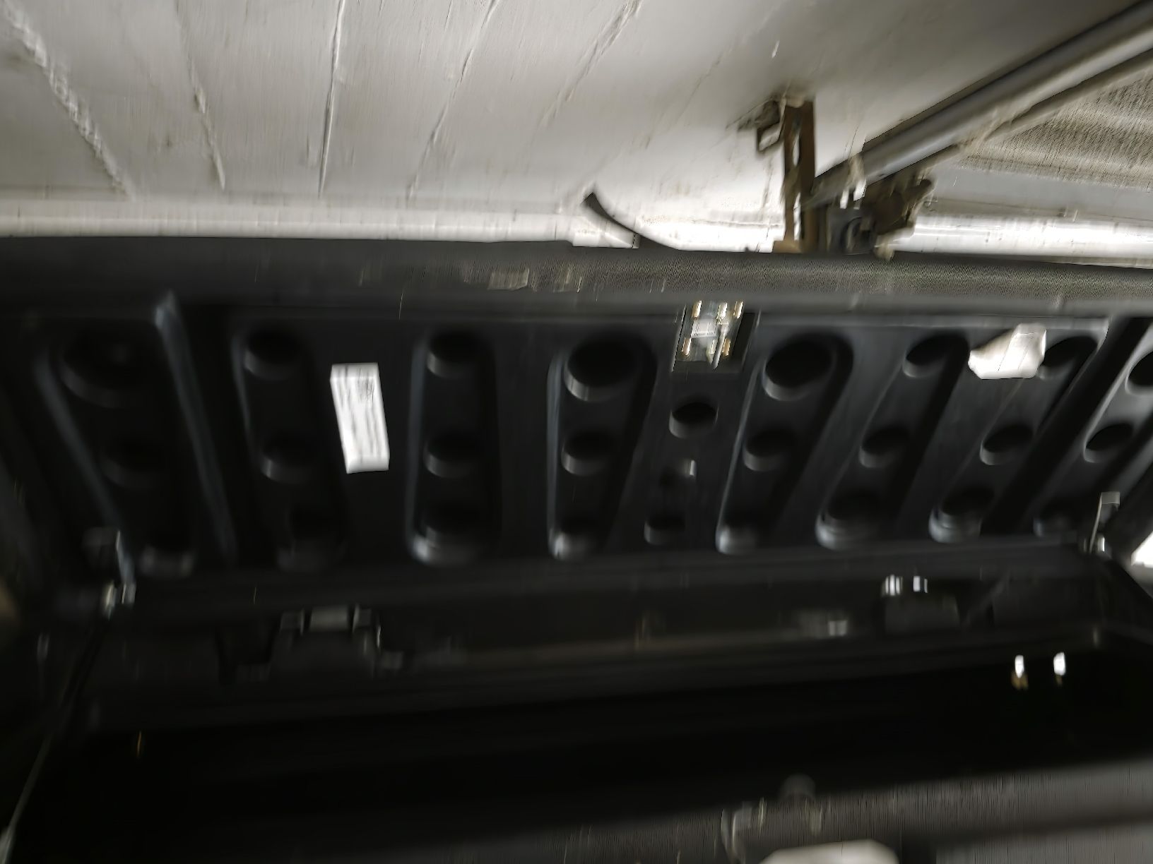 VW Alle Ersatzteile: max box vw amarok – Gebraucht aus Chur von beni048 4
