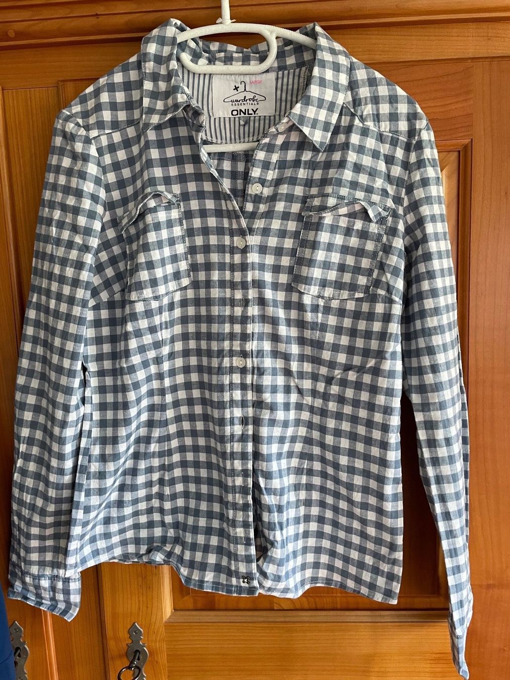 Only Blusen: Only Karobluse tailliert M/L – Gebraucht aus Bern von brup 1