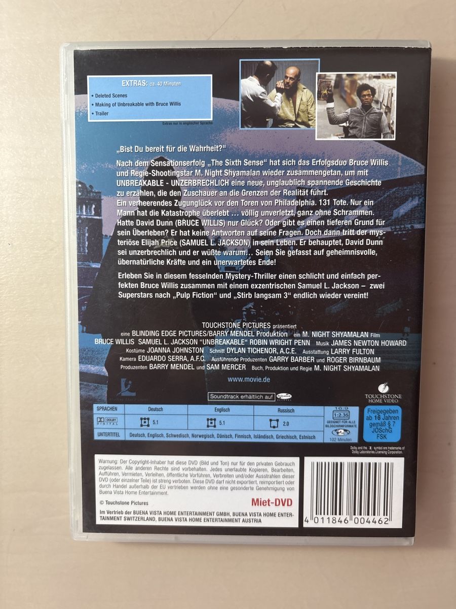 Tutti i DVDs: Unbreakable DVD - Bruce Willis & Samuel L. Jackson (1406) – Usato da Ruswil venduto da Slivio_ 1