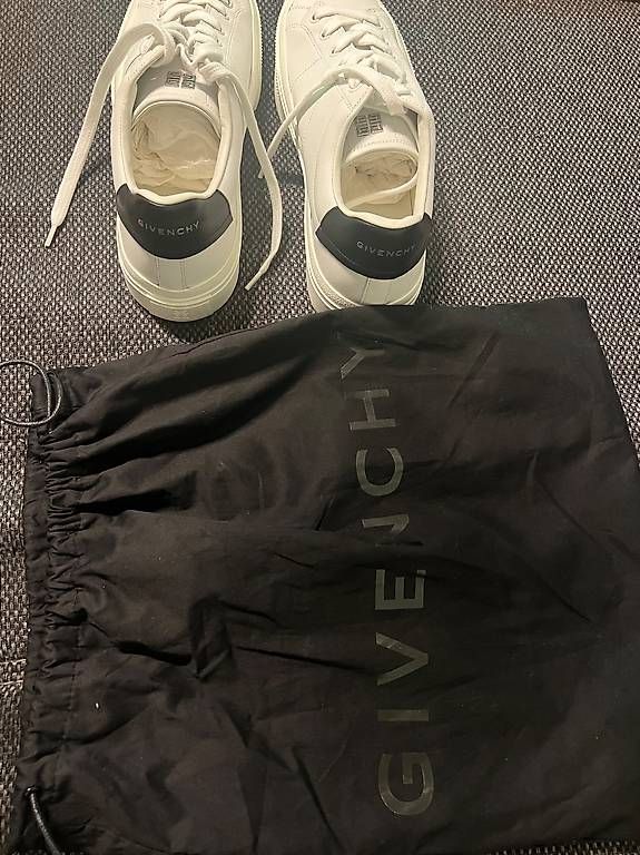 Chaussures hommes: Givenchy Sneaker Herren  – Neuf avec emballage d'origine à Staufen par dca_rnm5 1