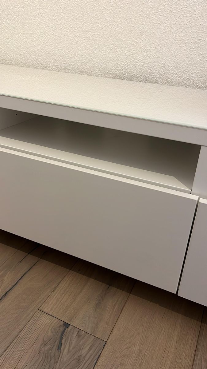 Ikea Mobili TV: TV Möbel - Hochglanz weiss – Usato da Marthalen venduto da AeroAdis93 2