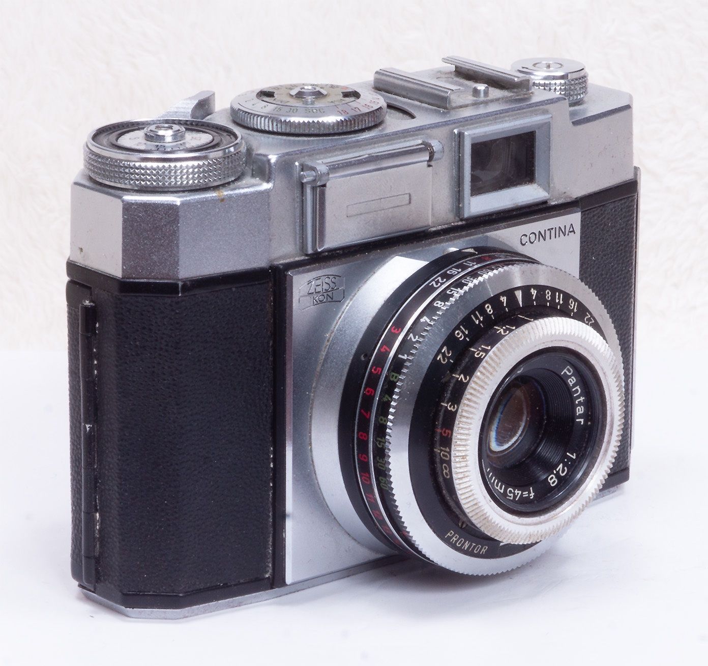 Zeiss Fotocamera: ZEISS IKON Contina – Usato da Zürich venduto da phueni 1