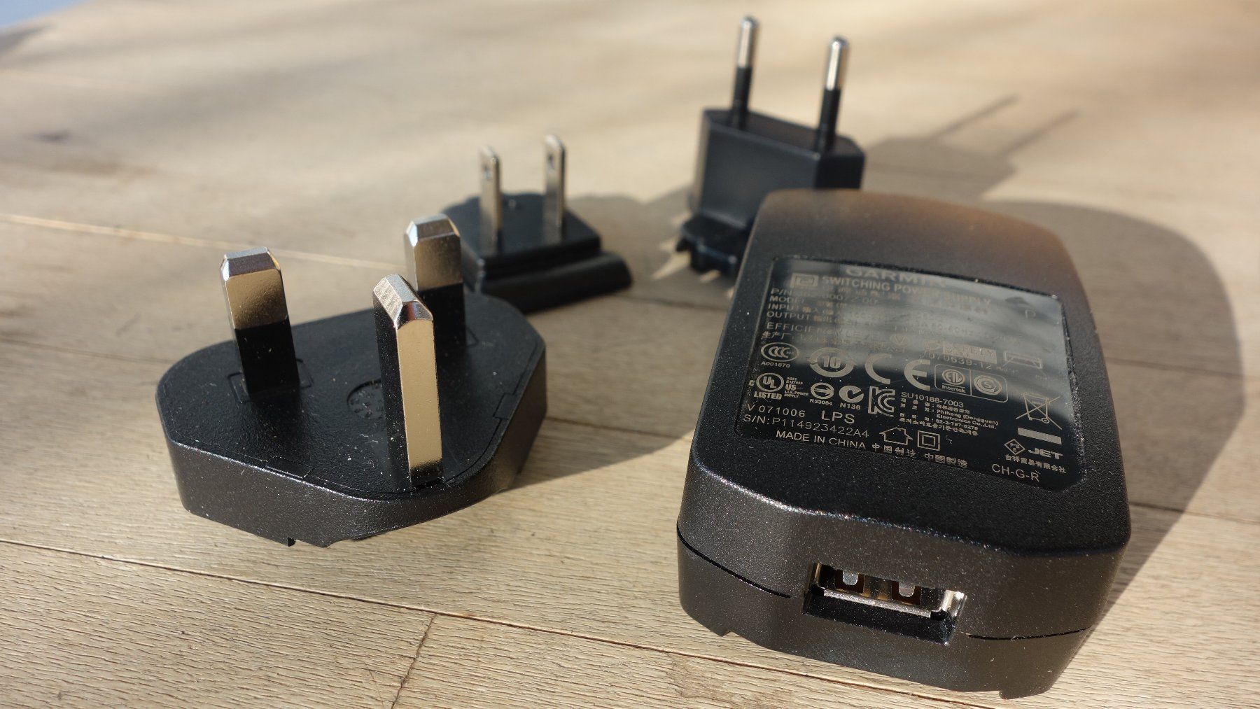 Laufwerke & Adapter: Reisestecker mit USB EU UK US- VERSAND MÖGLICH – Neu (gemäss Beschreibung) aus wolfhausen von dynamik1971 1