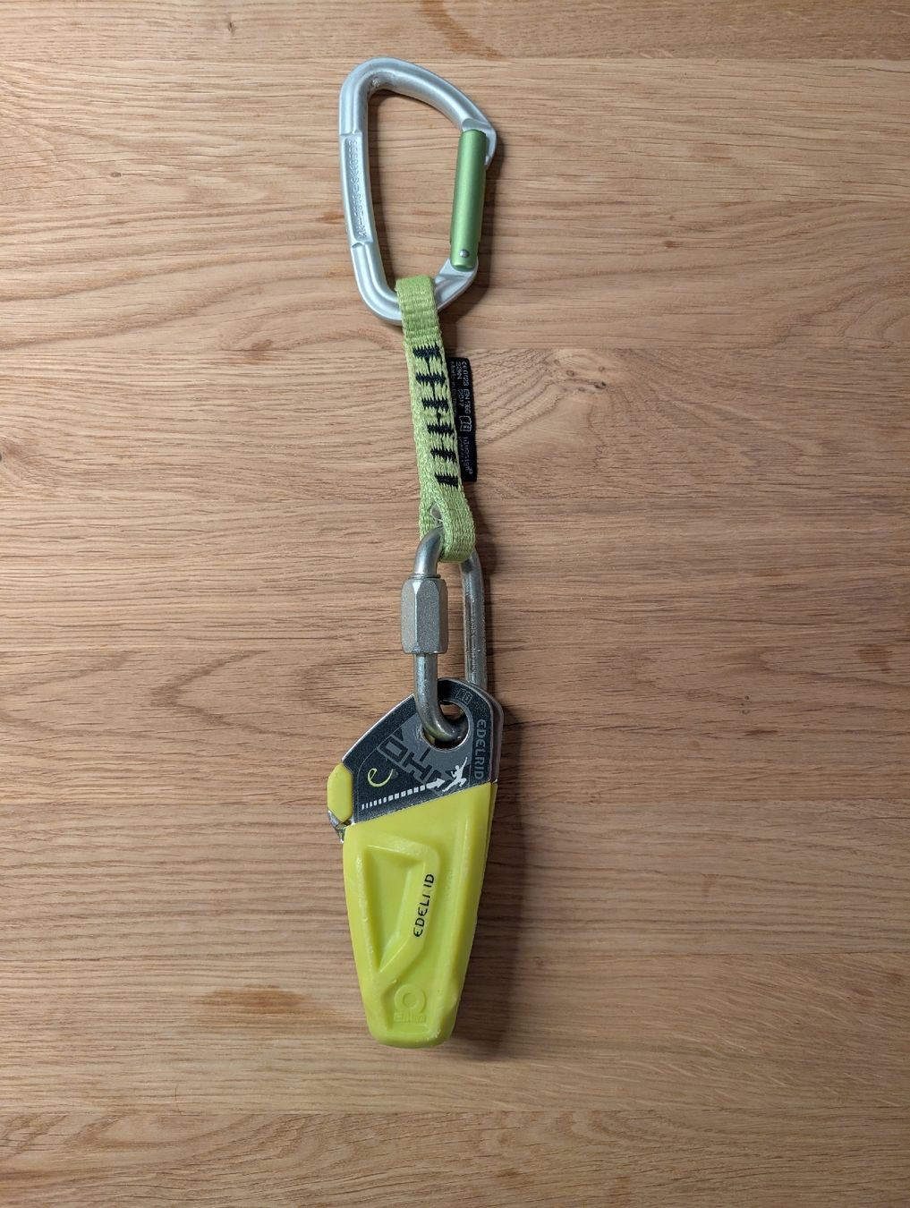 Attrezzatura da arrampicata: Edelrid Ohm – Usato da Winterthur venduto da mrcsrs