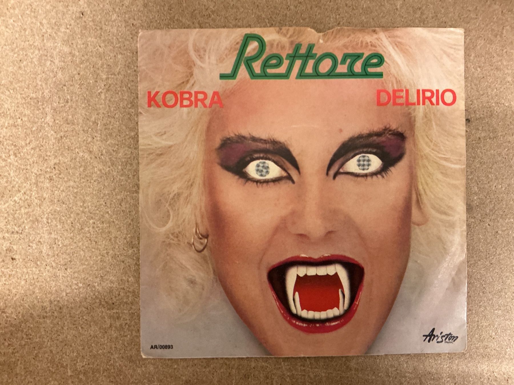 Dischi in vinile: Rettore Single - Kobra / Delirio – Usato da Winterthur venduto da Tumko-Vinyl