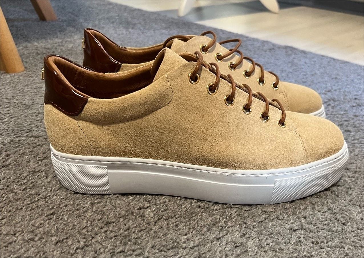 Mos mosh Damenschuhe: Mos Mosh Wildleder Sneaker in beige Gr. 41 – Neu (gemäss Beschreibung) aus Kreuzlingen von shopaholicatheart_2