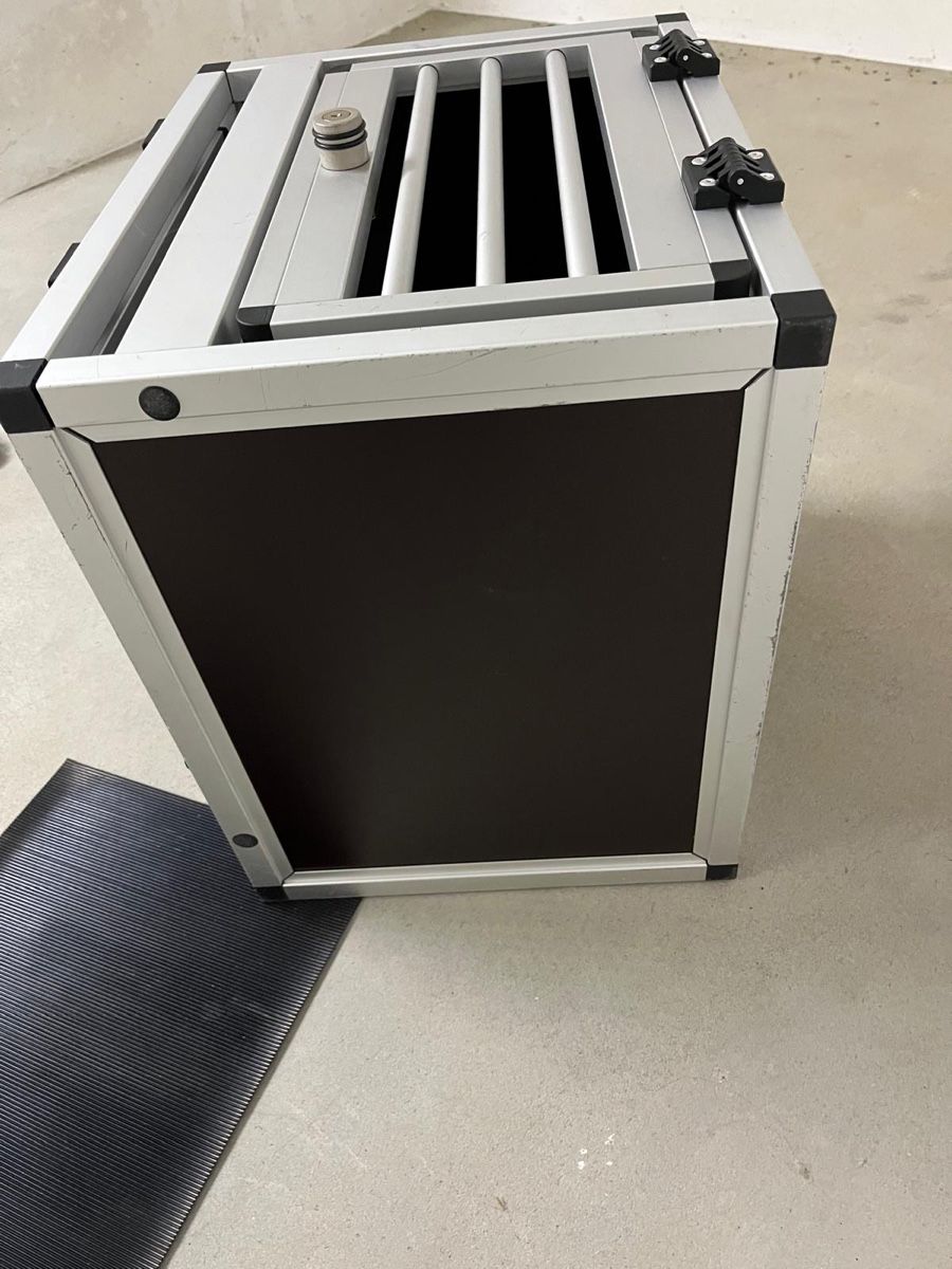 Cages, transport & sécurité: Hundebox – D'occasion à hagneck par SurvivalDog 4