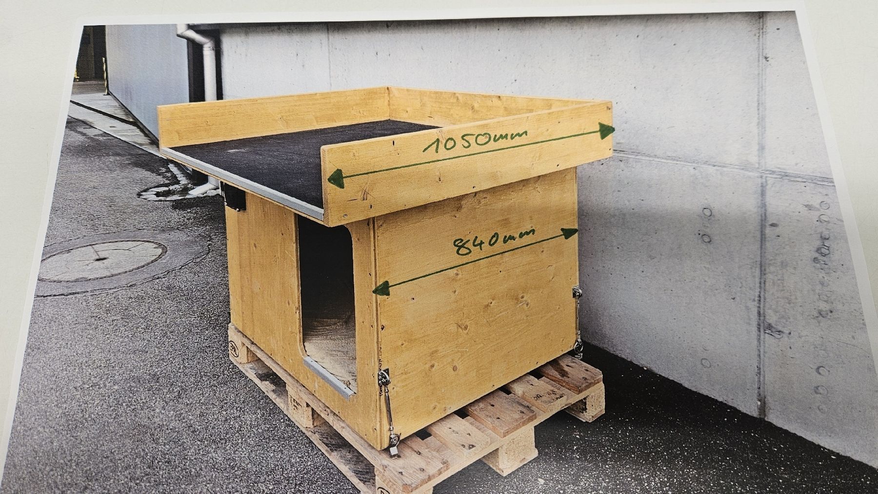 Liege- & Schlafplätze: Hundebox für Kleinbus – Gebraucht aus Buchs AG von thebull01 8