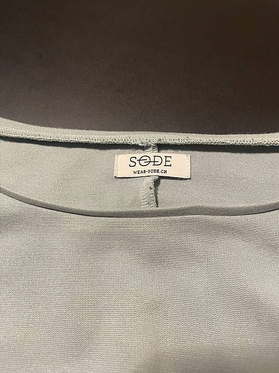 T-shirts: Shirt - Sode – D'occasion à Zürich par Kathikap