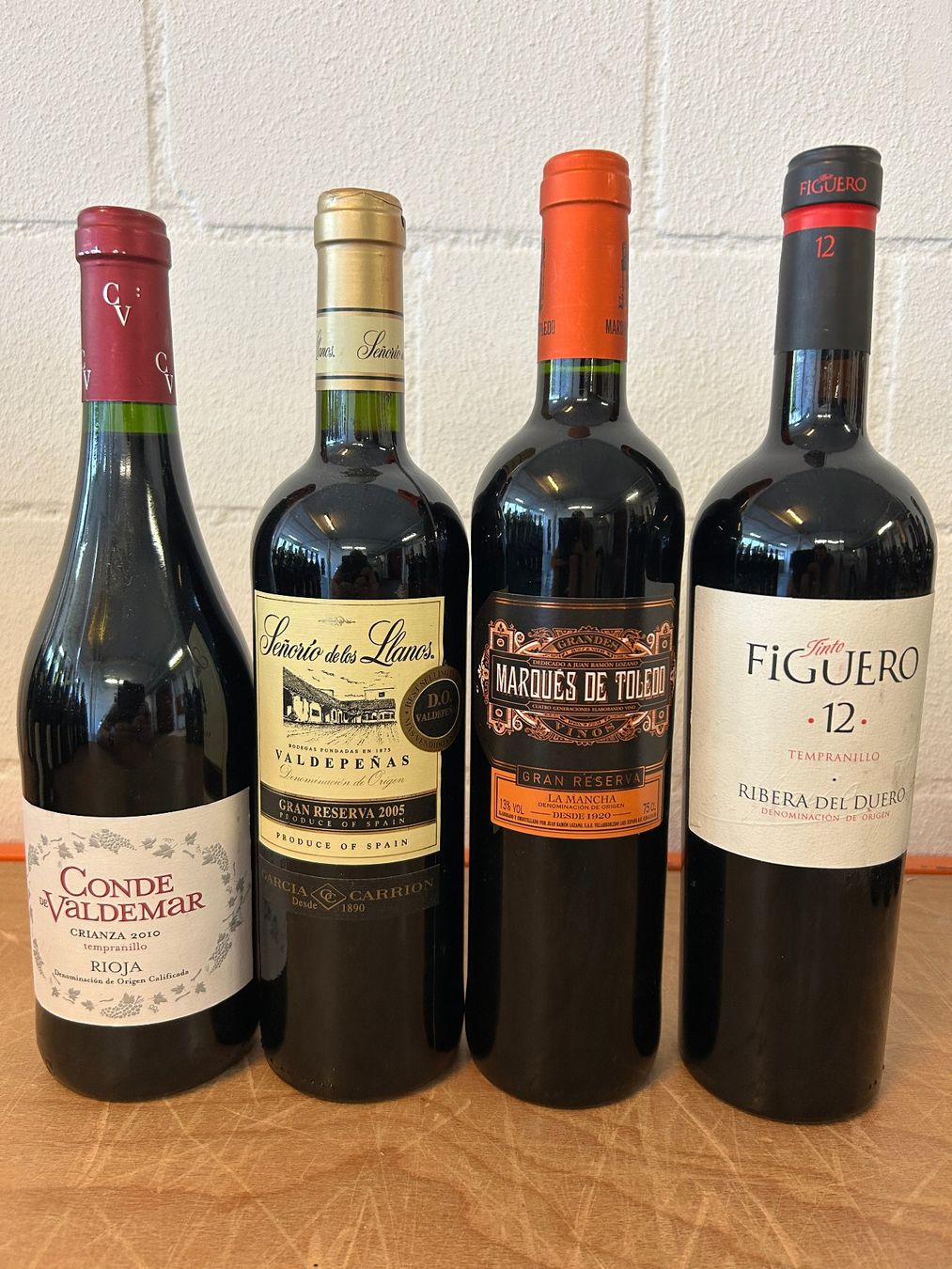 Vins: 9 Flaschen spanischer Rotwein – D'occasion à Weggis par WeinSteinKannSein