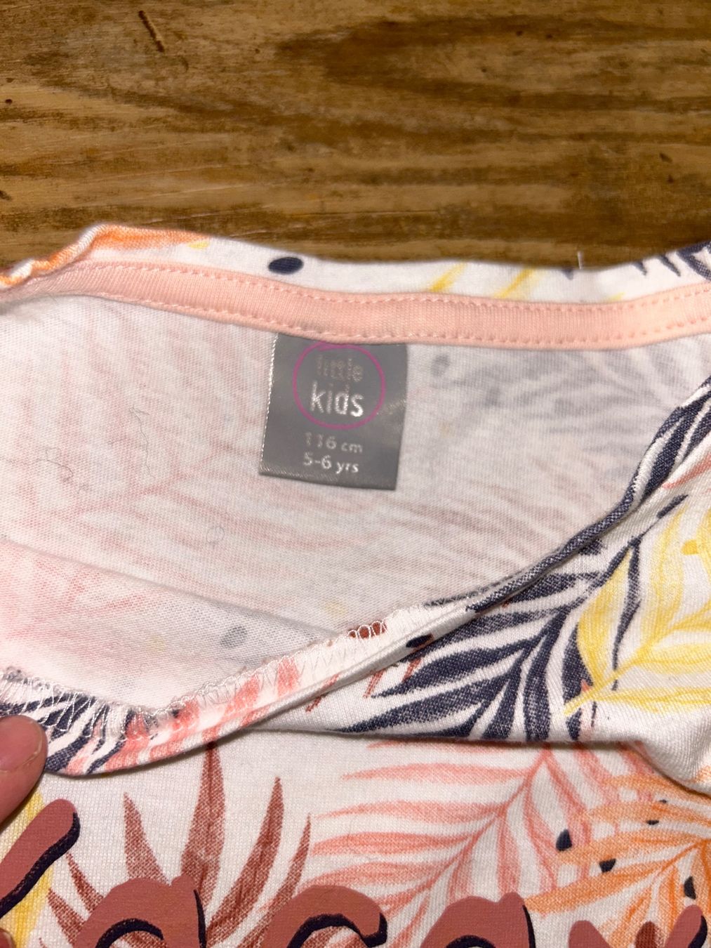 Camicette, T-shirt & Top: T-Shirt 116 - neuwertig – Usato da Safenwil venduto da 2hand_aber_wertvoll 1