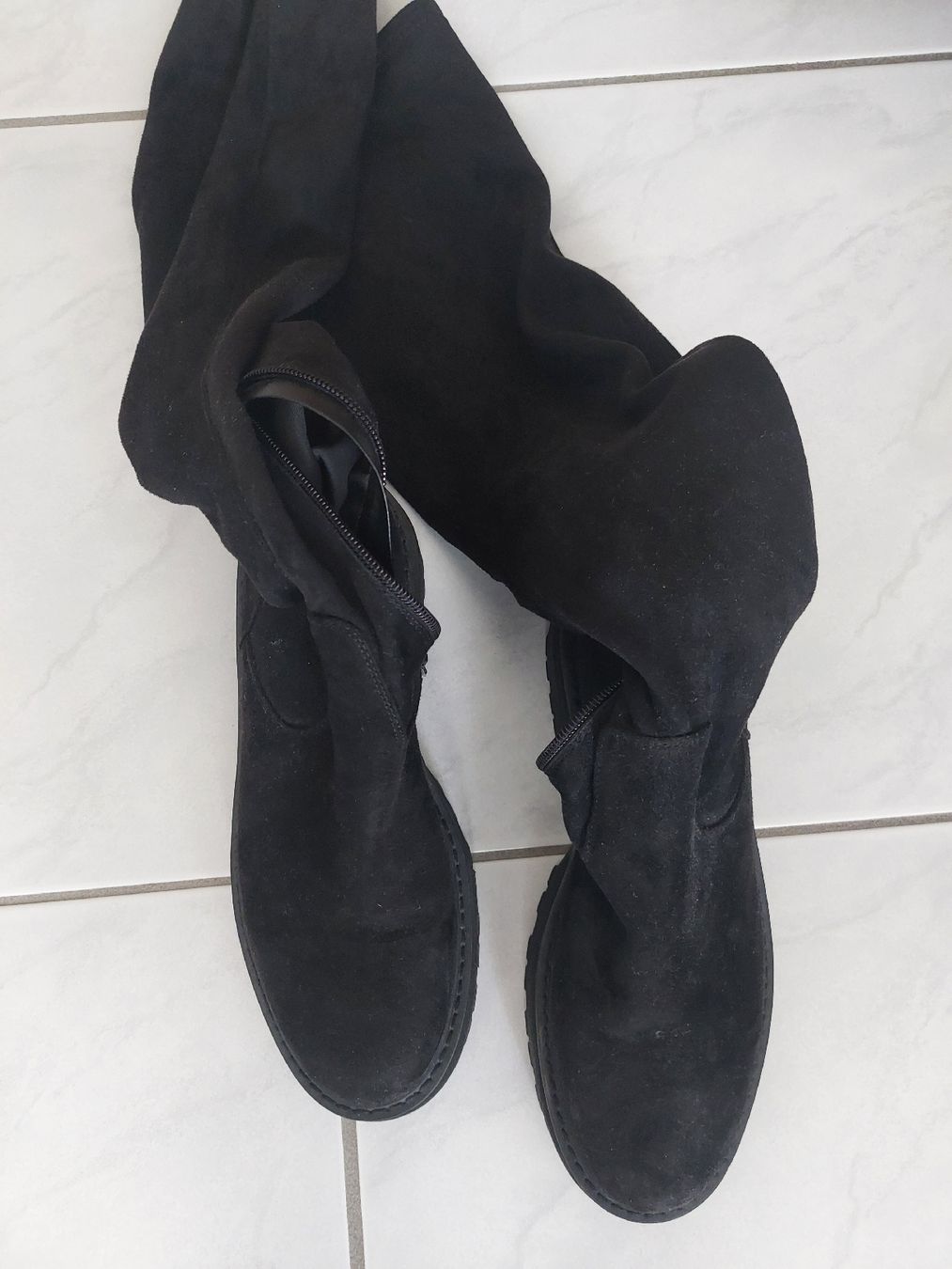 Scarpe da donna: Overknee-Stiefel schwarz – Usato da Oberentfelden venduto da Ski01 2