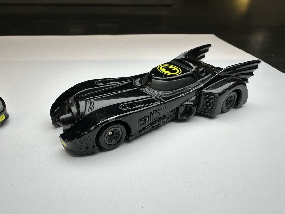 Modellini d'auto: 2x Batmobil Batman Auto Modellautos 1989 – Usato da Schwende venduto da weesli 2