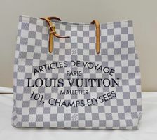 Louis Vuitton Cabas Adventure MM (original)