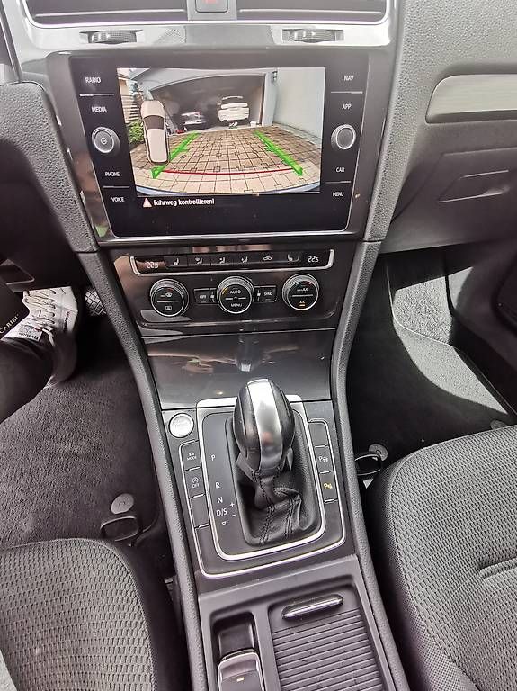 Automobili: VW Golf 7 1.5 TSI  – Usato da Grenchen venduto da 231004 1