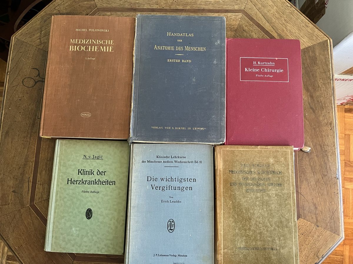 Libri: Medizinische Bücher alt – Usato da Zürich venduto da Gurly 2