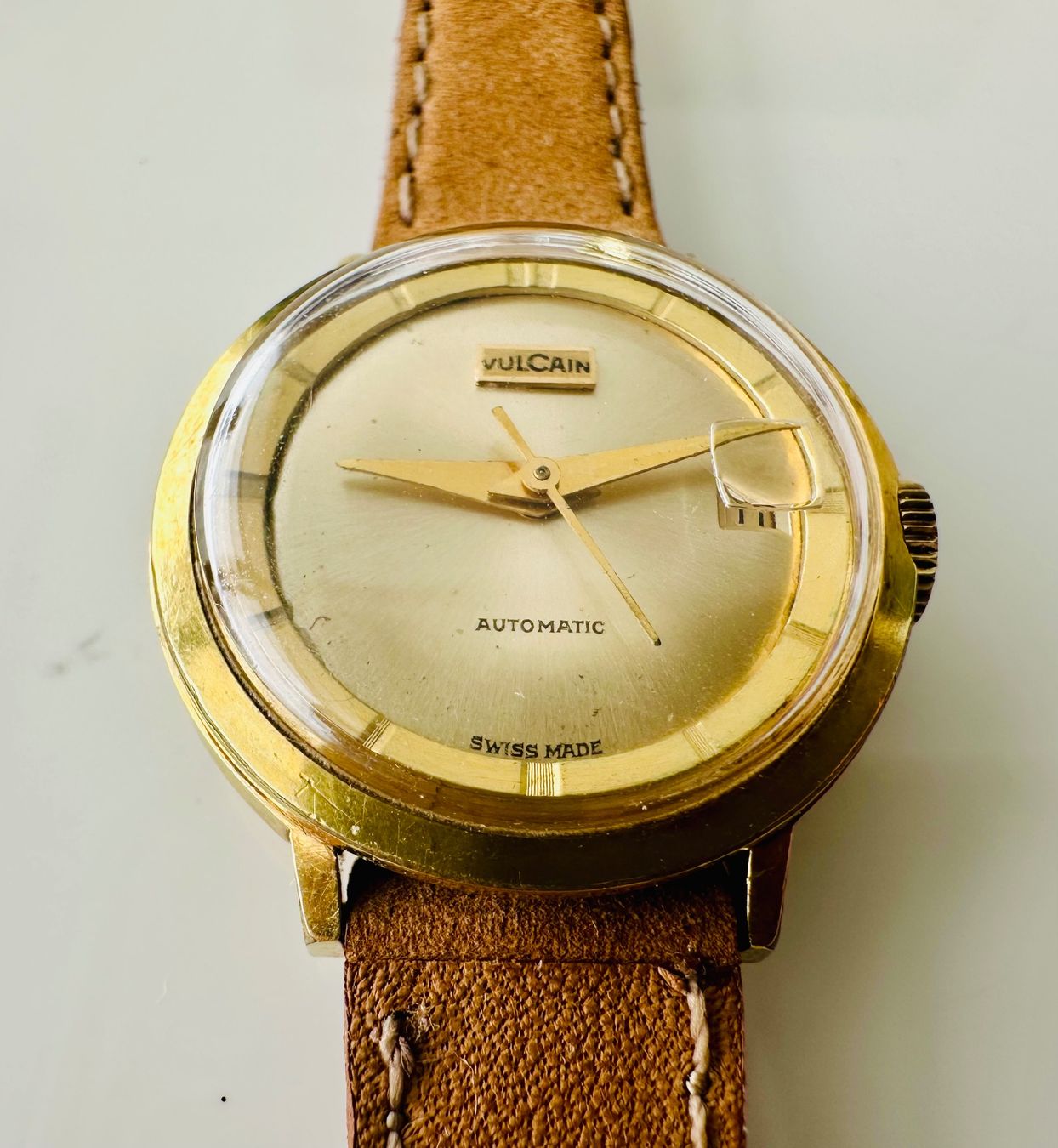 Vulcain Orologi: NEUVE -  VULCAIN CENTENARY AUTOMATIC DATE 23 mm parfait état – Nuovo e nell'imballaggio originale da Conthey venduto da advisia 2
