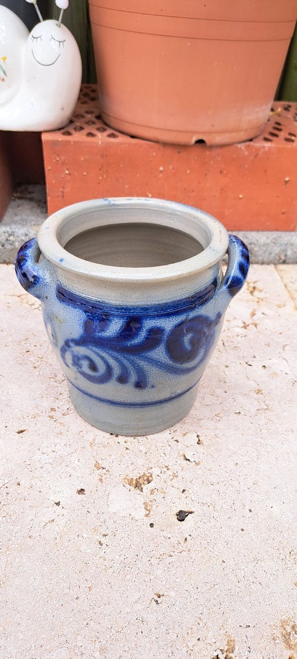 Vase & Récipients: Pot/récipient en grès ancien – D'occasion à Farvagny-le-Petit par Unepetolette