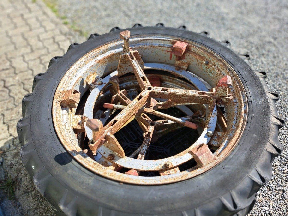 Pneumatici & Ruote complete: 1 Paar Doppelräder 9,5 R36 Müller System – Usato da Buttwil venduto da obelix-idefix 3