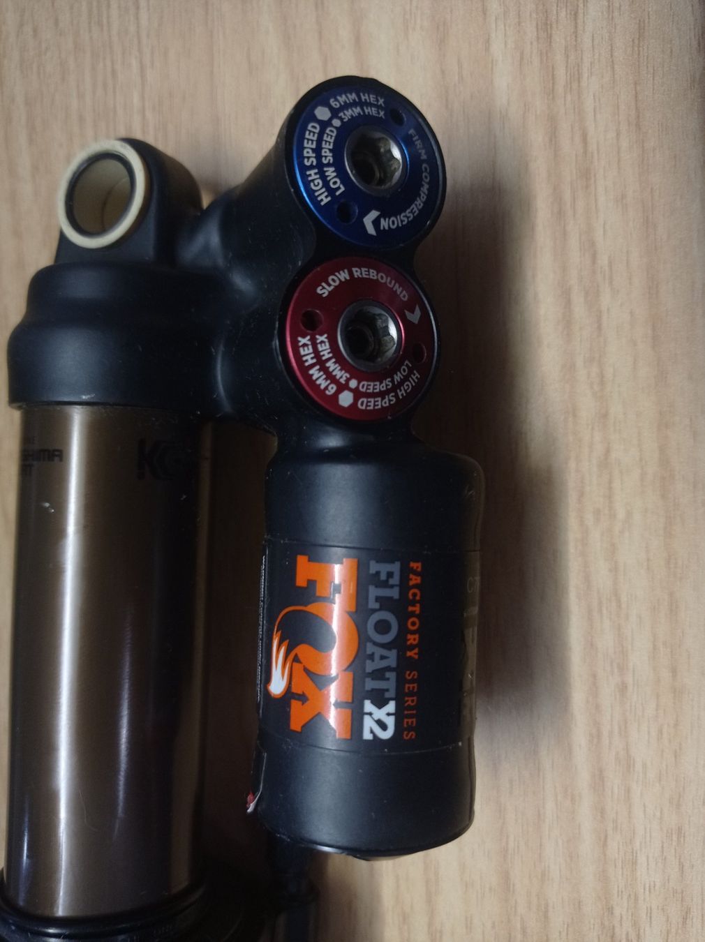 Fox Pièces détachées: Fox Factory Float X2 Dämpfer – Défectueux à Lützelflüh-Goldbach par Knuesi0 3