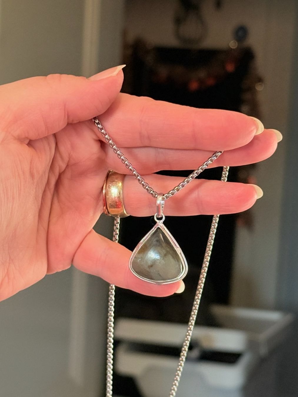 Catenine: Collier élégant avec Labradorite véritable, neuf! – Nuovo e nell'imballaggio originale da Genève venduto da AGBERG