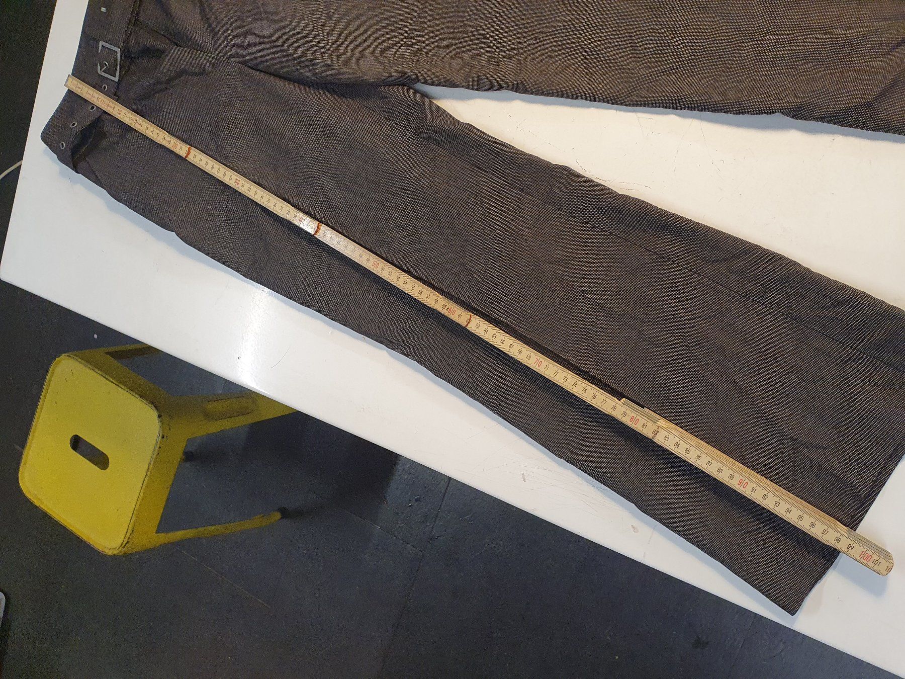 Pantalons: Clockhouse Hose karriert grösse 38 – D'occasion à Zürich par loosebone 1