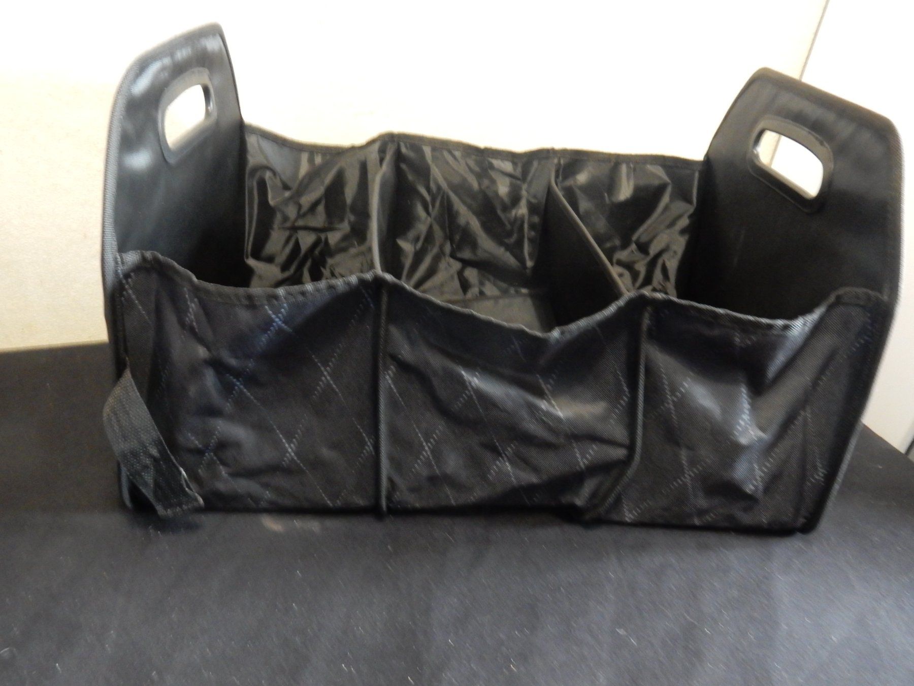 Borse: Auto Kofferraumbox Organizer Tasche – Nuovo (secondo la descrizione) da Dulliken venduto da Reto790 1