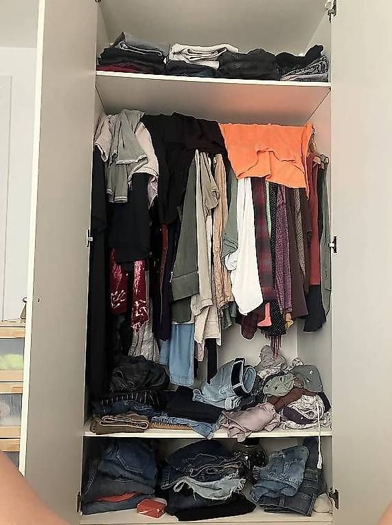 Schränke: Kleiderschrank GRATIS – Gebraucht aus Bern von promo-center 2