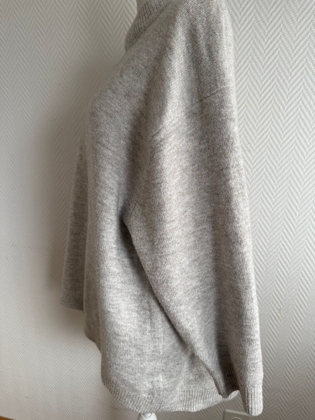 Zara Pulls & Sweat-shirts: Zara pullover Gr. M/L  Acryl – D'occasion à Kirchdorf AG par coco123 2