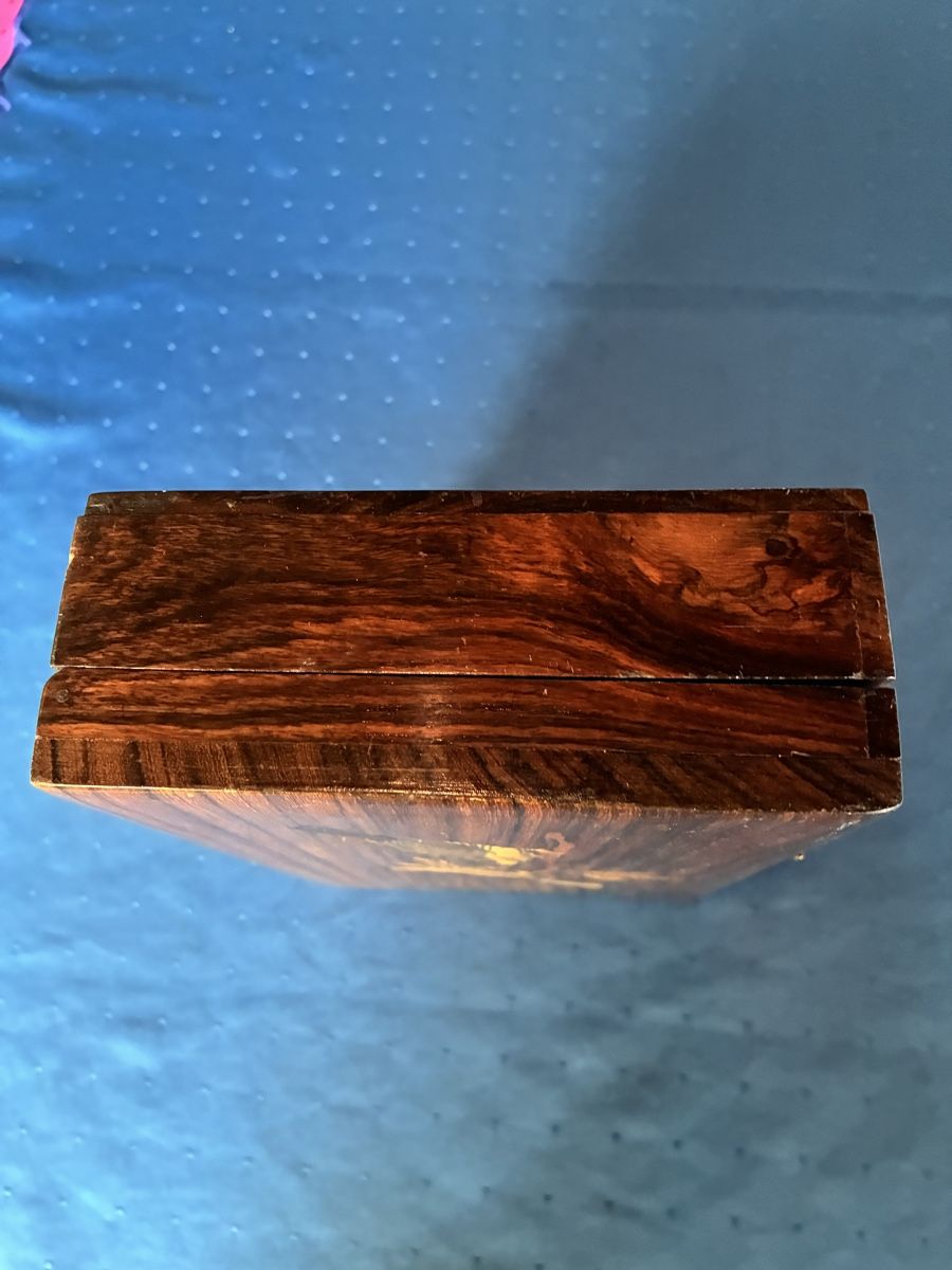 Articoli in legno: Holzschatulle mit Vogeldekor  – Usato da Dornach venduto da Rosengarten 5