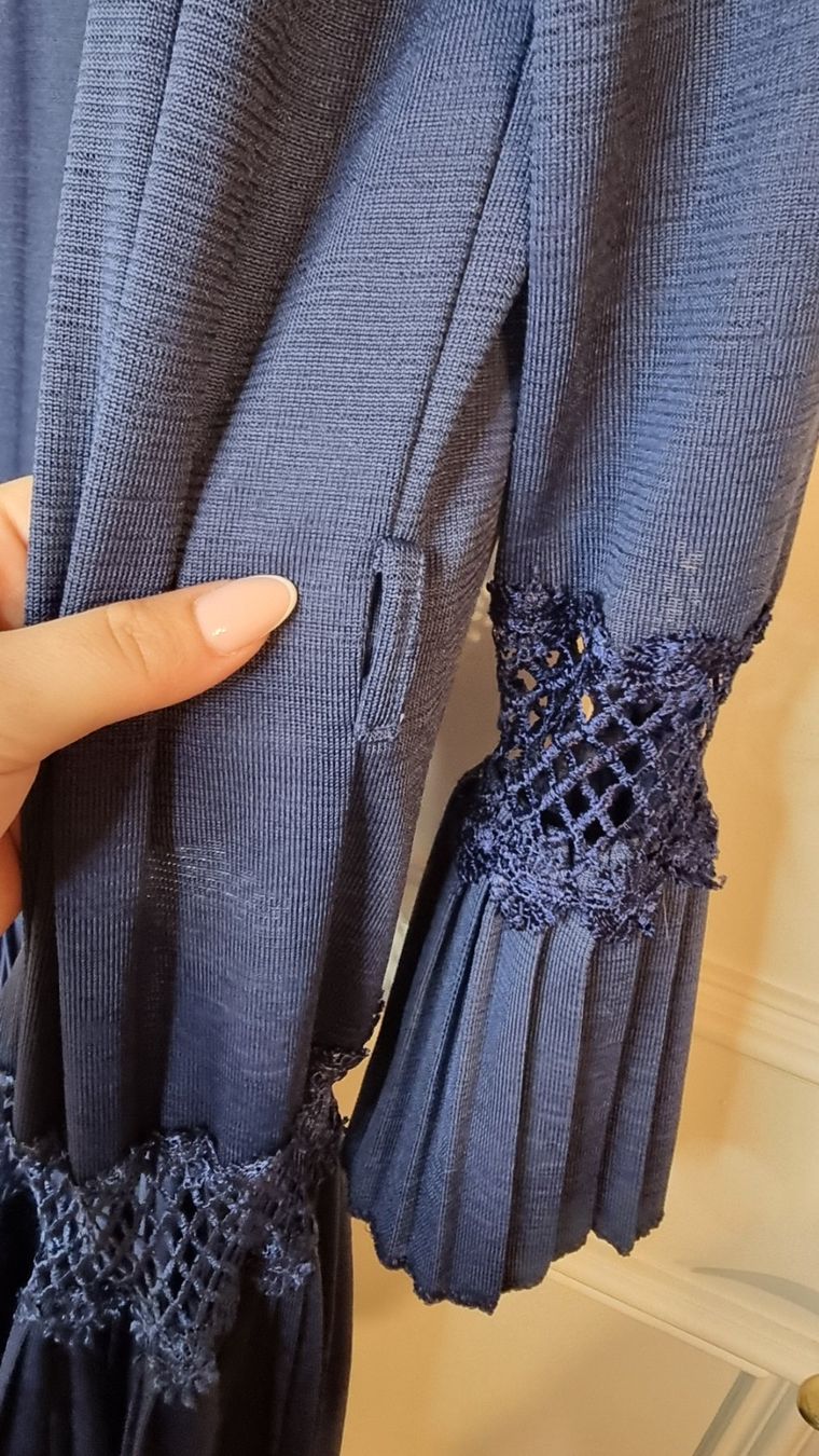 Giacche: Strickjacke Größe 38 /M – Usato da Wald ZH venduto da Martin79 5