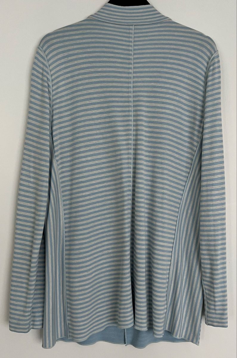 Jacken: Damen Strickjacke Grösse S-M  – Gebraucht aus Uster von Family_Boutique 1