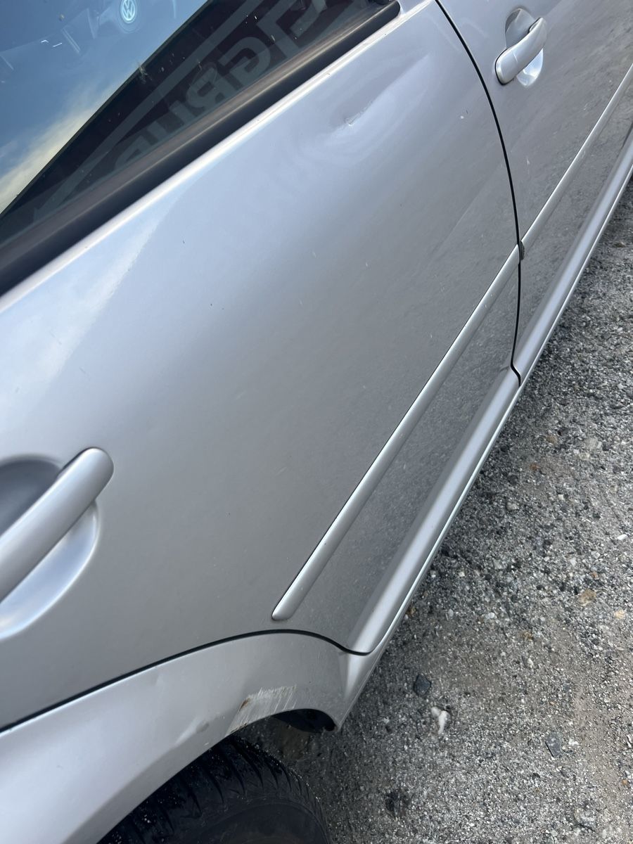 VW Automobili: Golf 4 1900 tdi – Usato da Monte Carasso venduto da Alexclio 5