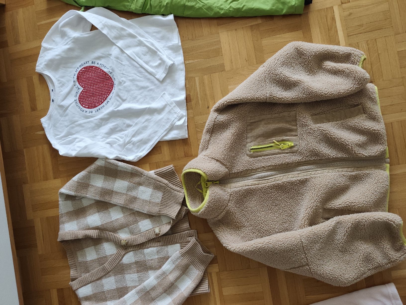 Lotti & Set di vestiti: kleiderpaket gr. 134 140 – Usato da Muttenz venduto da Hermesvonthan 4
