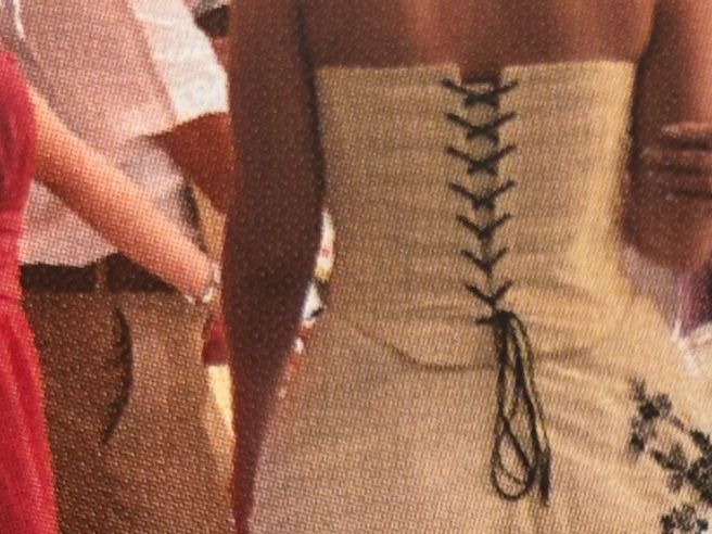 Kleider: Robe de mariée blanche & broderies noires – Gebraucht aus Lausanne von mel2dreams 3