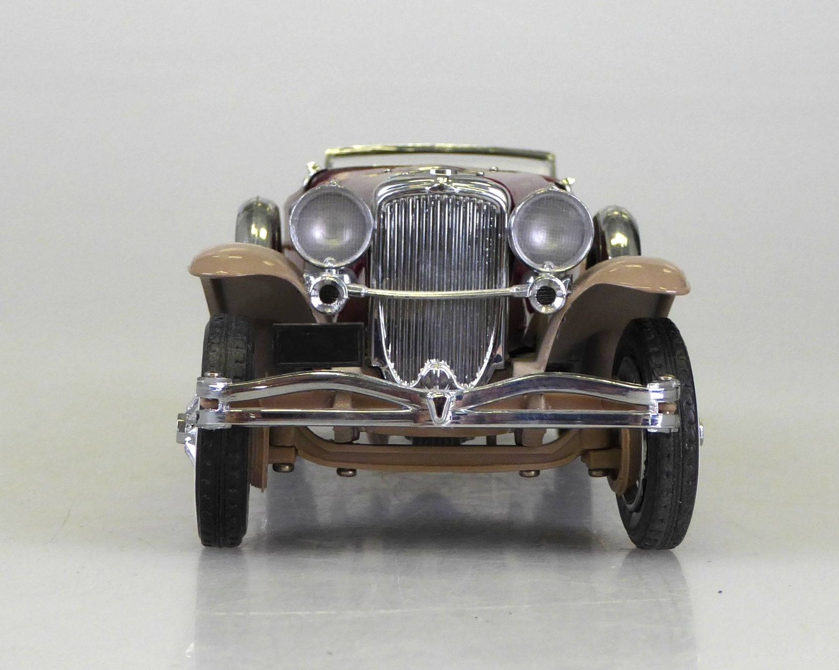 Modellini d'auto: Duesenberg J Derham Tourster Modellauto – Usato da Volketswil venduto da brockipfannenstil