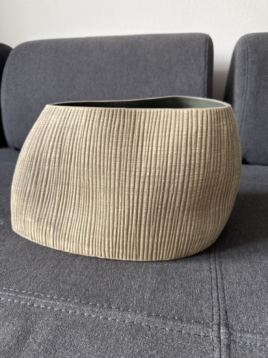 Vasi & Recipienti: Blumenvase beige strukturiert  – Nuovo (secondo la descrizione) da Bülach venduto da Mellinchen30