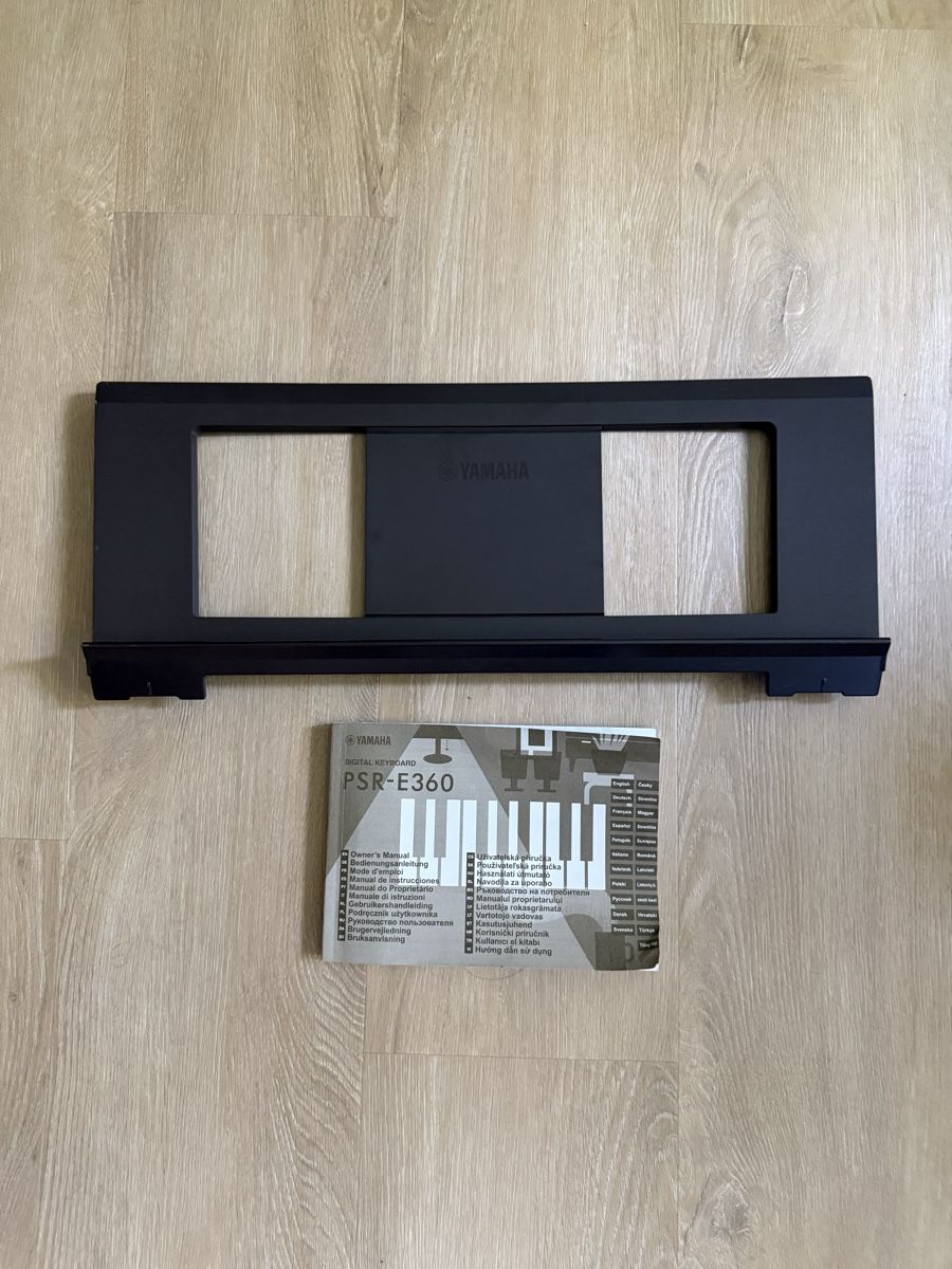 Yamaha Musikinstrumente: Yamaha Digital Keyboard PSR-E360 – Gebraucht aus Biel/Bienne von raj_ber 2