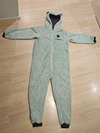 Flauschiger Kinder-Overall