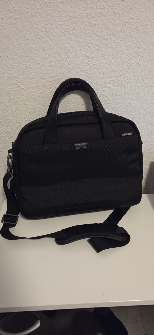 Samsonite Koffer & Taschen: Samsonite DLX 5 Aktentasche / Umhängetasche – Gebraucht aus Ennetbürgen von Feenix 1