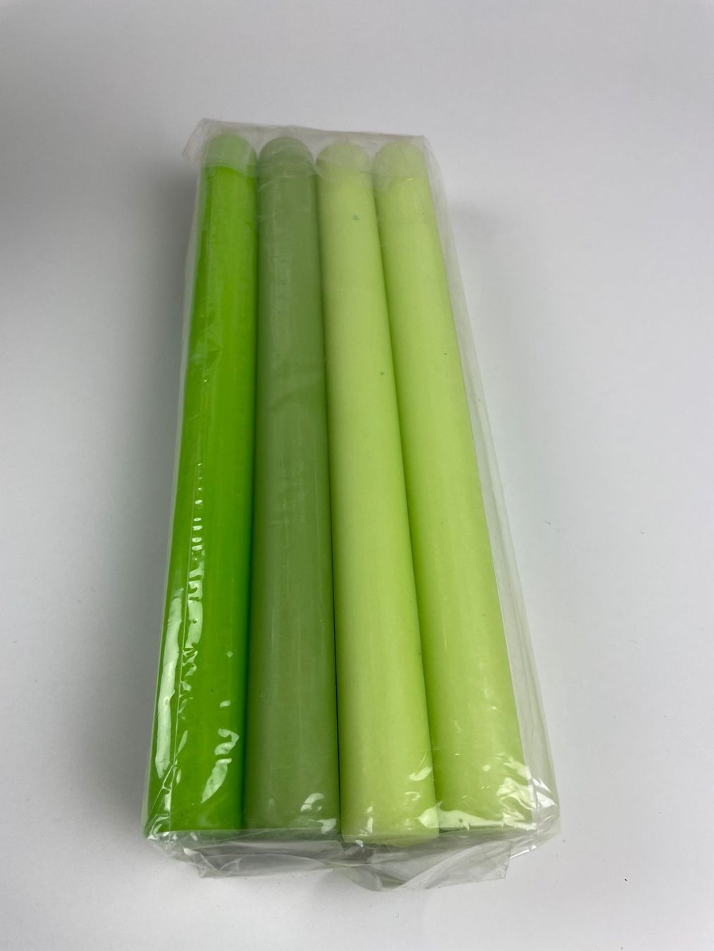 Candele: 8x Spitzkerzen - Stabkerzen, grün – Nuovo e nell'imballaggio originale da Wängi venduto da LiqKojote