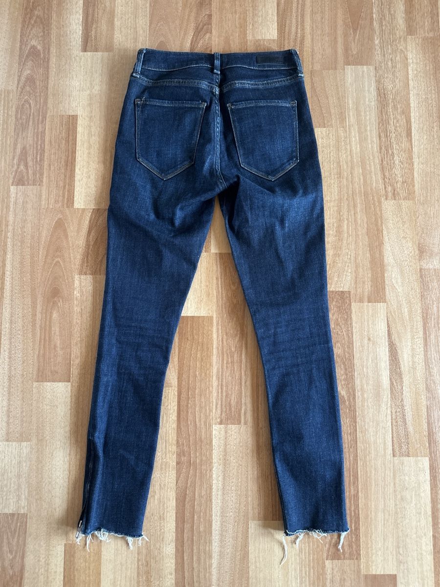 Abercrombie Pantaloni: Abercrombie Jeans, Gr. 24, einf. Bundweite 31 cm – Usato da St. Gallen venduto da mai_gd7k 1