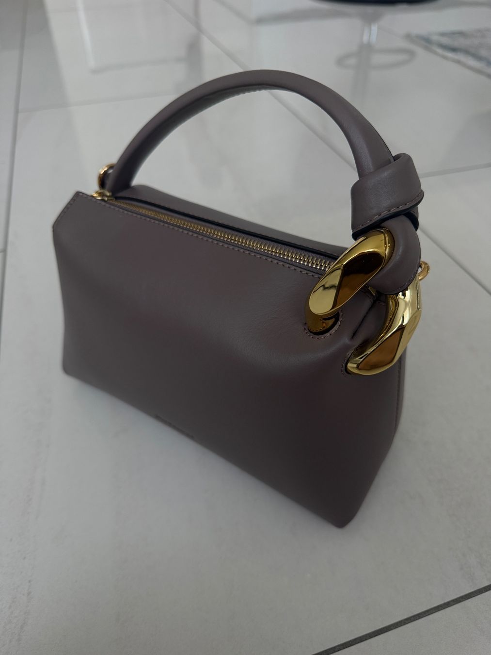 Jw Anderson Borse da donna: JW Anderson Leder Handtasche – Usato da Richterswil venduto da sho_6cfh 9