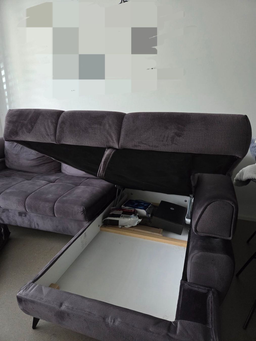 Conforama Sofas: Anthrazitfarbenes Ecksofa mit Schlaffunktion und Bettkasten – Gebraucht aus Schlieren von kar_qcs6 2