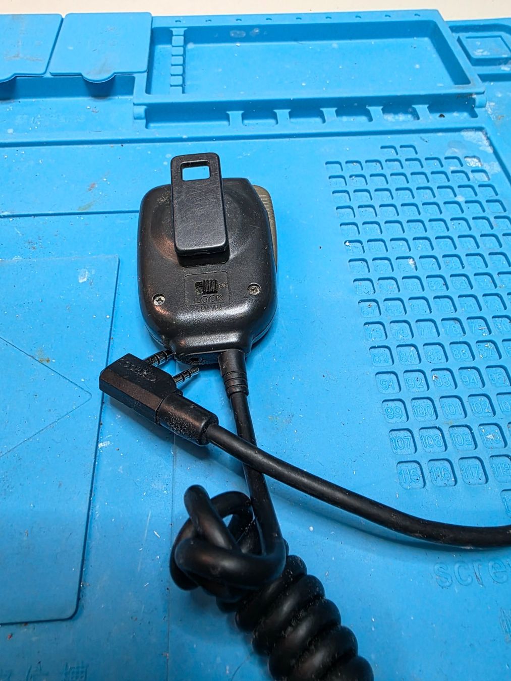 Kenwood Radiocomunicazione: Funkgerät 5 Stk. Kenwood Mike – Usato da Zürich venduto da HB9EZE 5